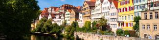 Le centre de Tübingen vu de la rive sud du Neckar